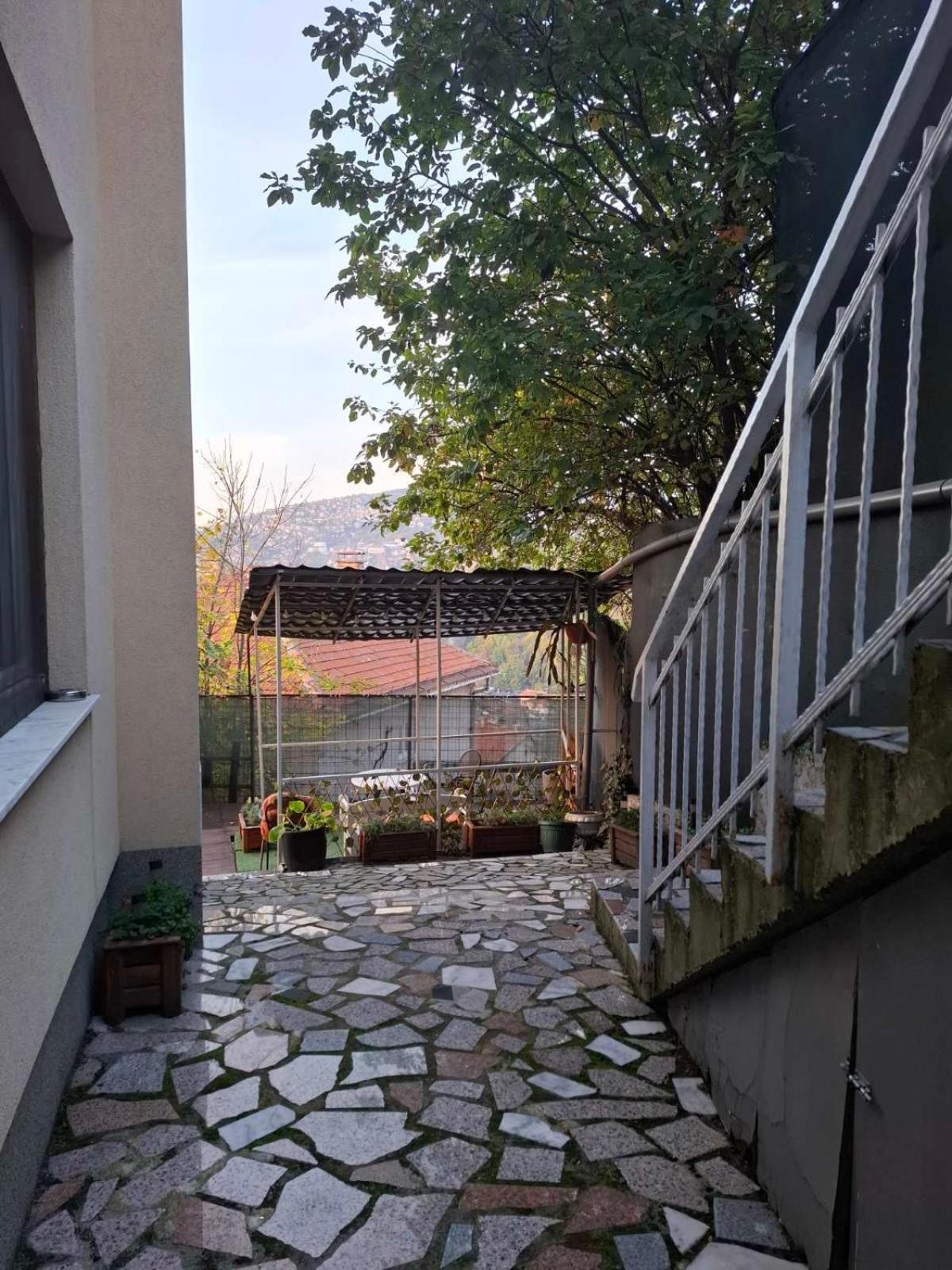 Address Apartment Sarajevo Buitenkant foto